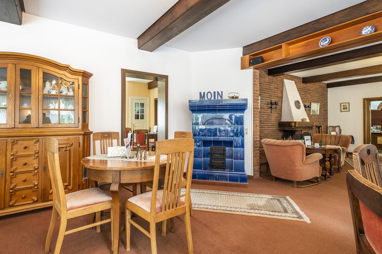 Hotel, Restaurant, Cafe Pharisaeerhof - Nordseeurlaub Mit Hund นอร์ดชตรันด์ ภายนอก รูปภาพ